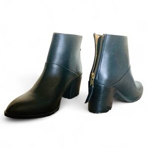 New Nisolo Black Leather Ankle Booties